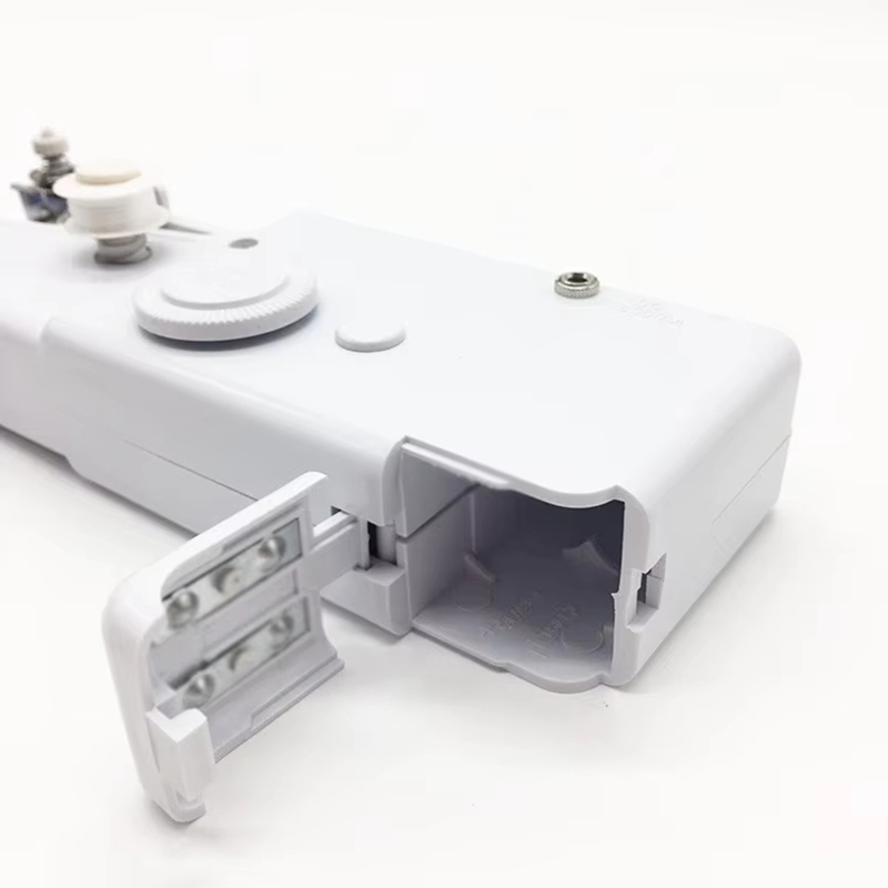 Mini machine à coudre portable - Travel Accessories To Sew avis et prix