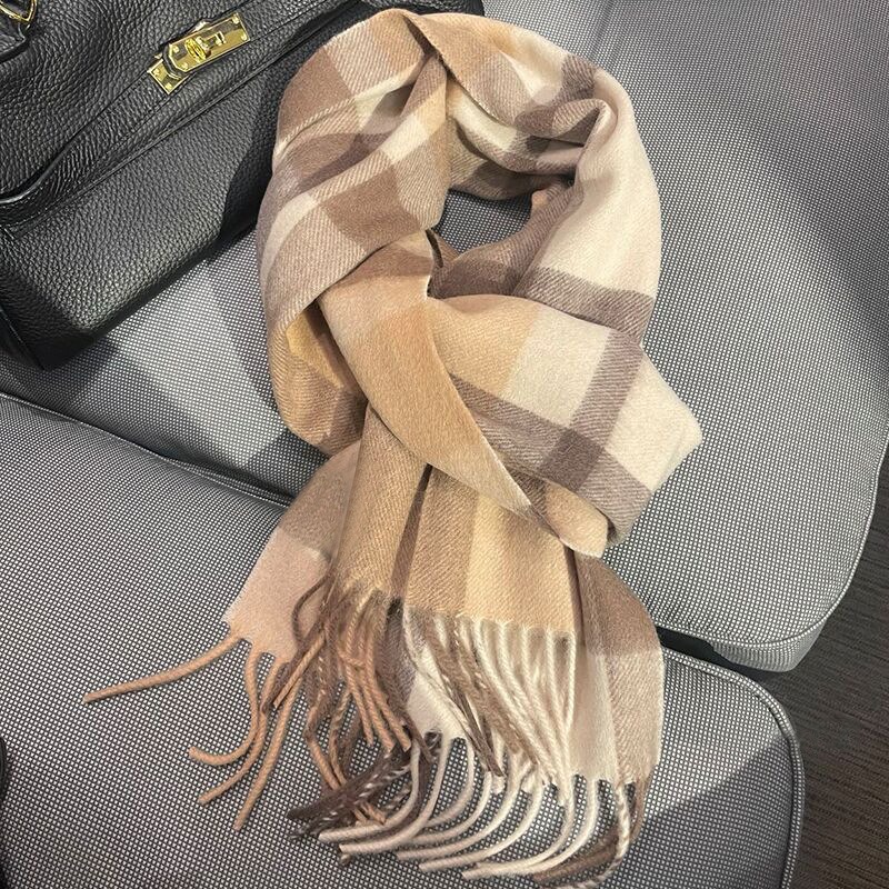 Une écharpe et un châle exclus - Travel Accessories Unisex avis et prix
